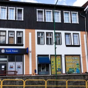 bank-i-bankomat-PKO-BP-Szklarska-Poręba-ul.-Jedności-Narodowej-