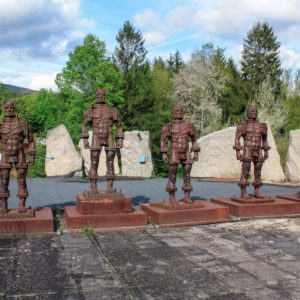 krąg-żelaznych-ludzi-szklarska-poręba